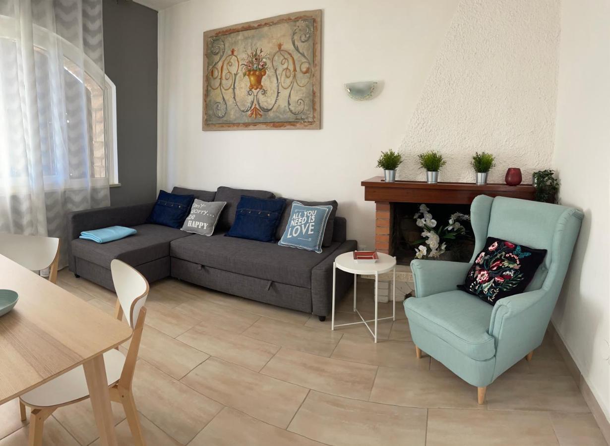 Il Capriccio Di Silvia Villa Sirmione Kültér fotó